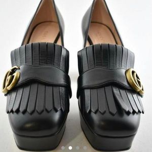 platform fringe loafers from Gucci featuring a round toe and interlocking GG